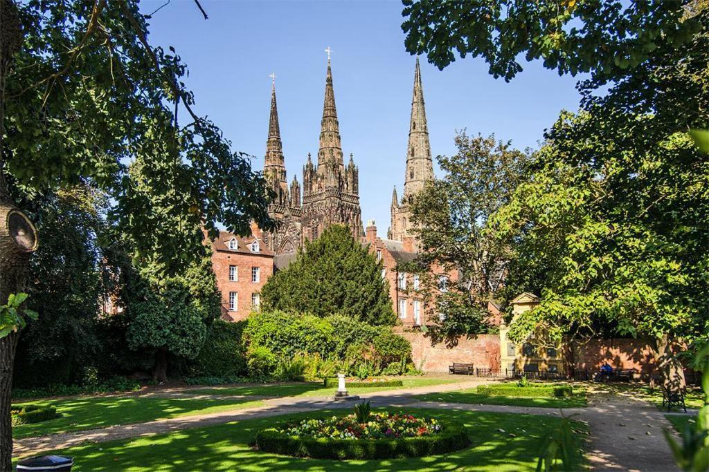 Cosy Lichfield Apartment 外观 照片